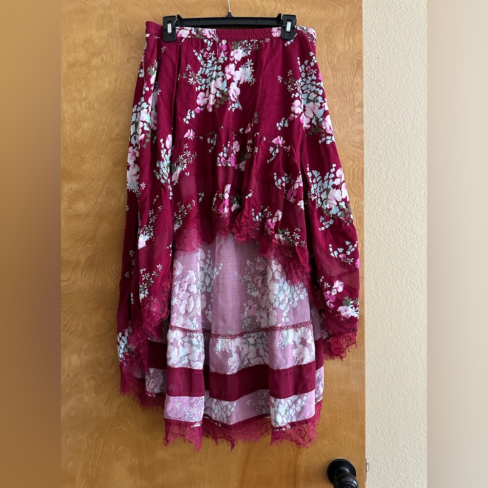 Women’s Express floral print high low skirt